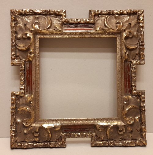 005.2023 Rama hiszpanka.  In 26 x 26,5 cm , Out 45 x 45,5 cm